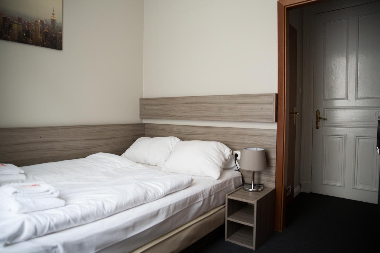 City Hotel - Heefa Ohg Hamburg Dış mekan fotoğraf